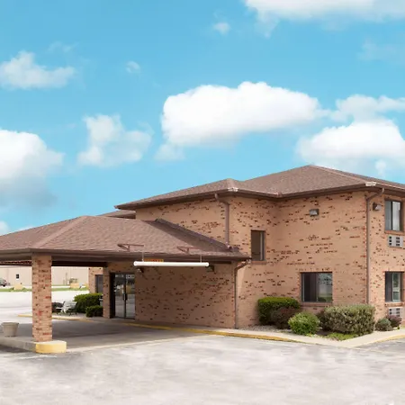 Hotel Super 8 By Wyndham Gilman