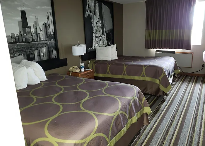 Super 8 By Wyndham Hotel 2*